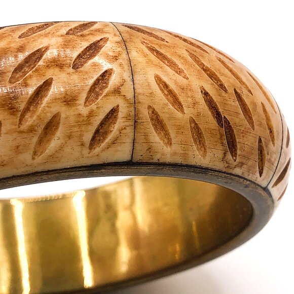 Set of 2 Vintage Hand-Carved Wood Bangles with Brass Interiors – 1" Wide - Picture 12 of 16